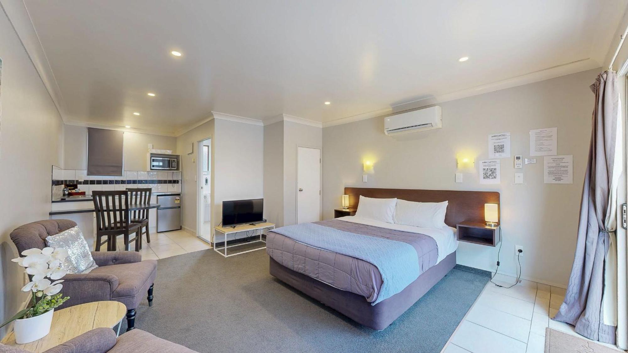 Albatross Motel Нейпир Экстерьер фото