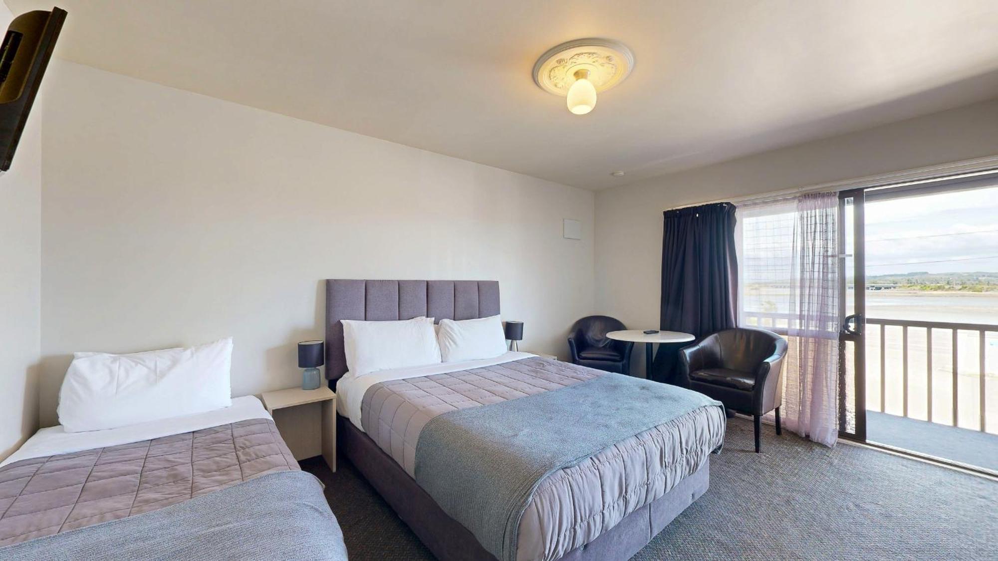 Albatross Motel Нейпир Экстерьер фото